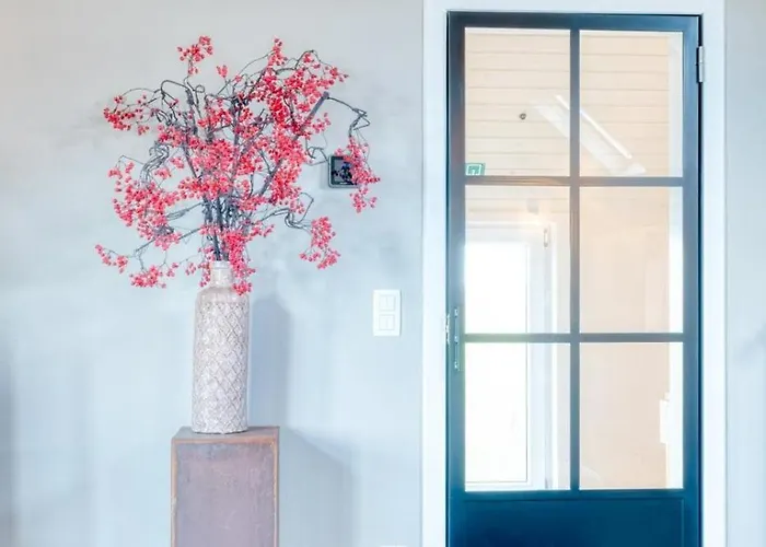 Cozy With Stunning View Over The Fields 德哈恩